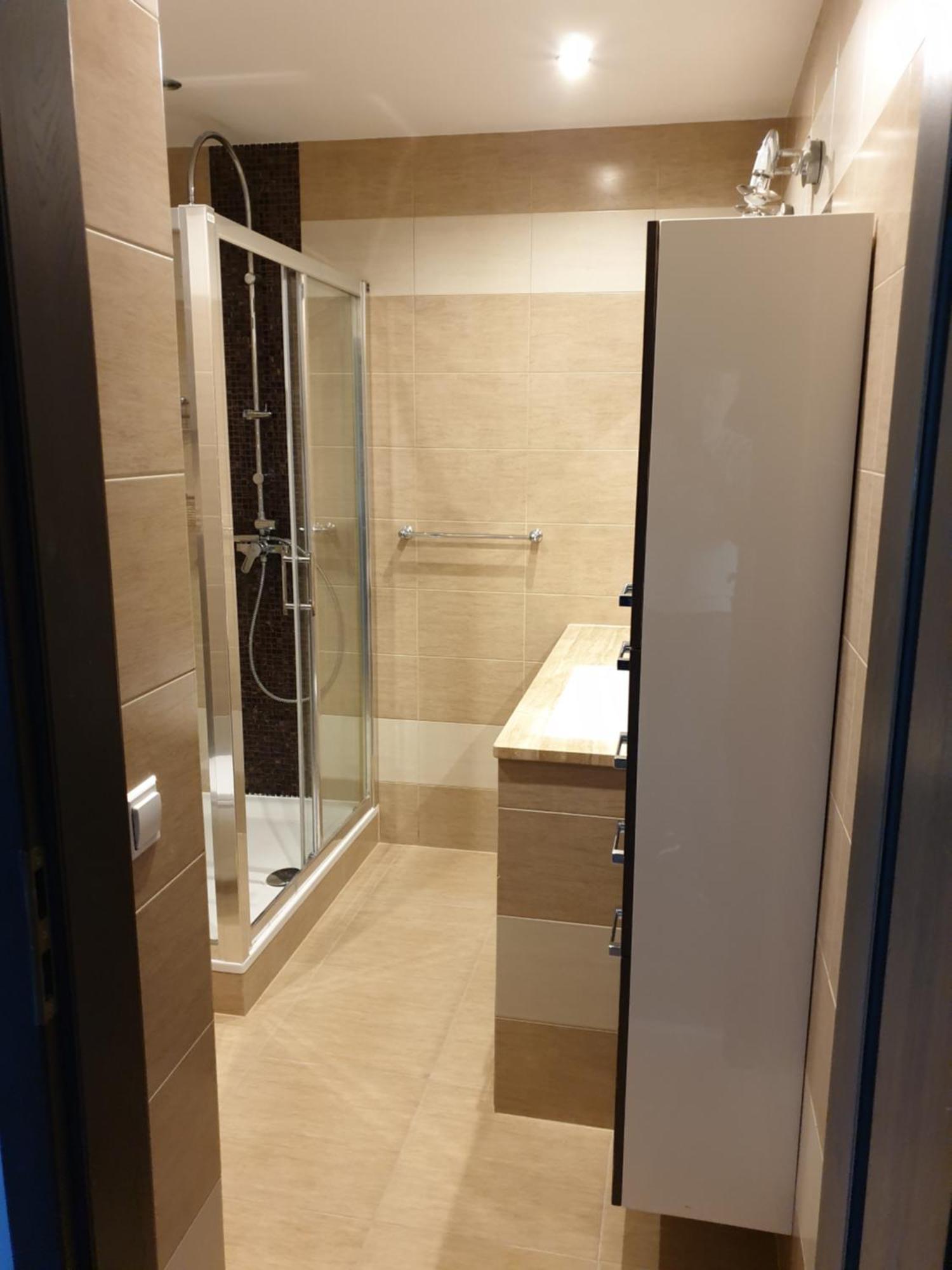 Przestronny Apartament Dla 9 Osob - 4 Sypialnie, Parking Γκλίβιτσε Εξωτερικό φωτογραφία