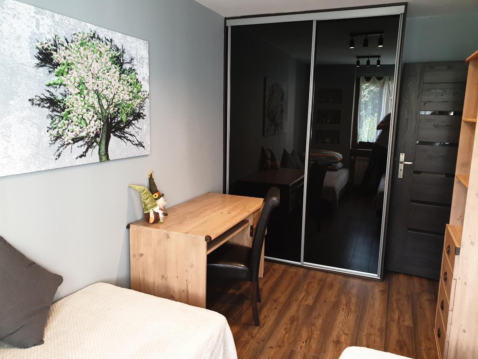 Przestronny Apartament Dla 9 Osob - 4 Sypialnie, Parking Γκλίβιτσε Εξωτερικό φωτογραφία