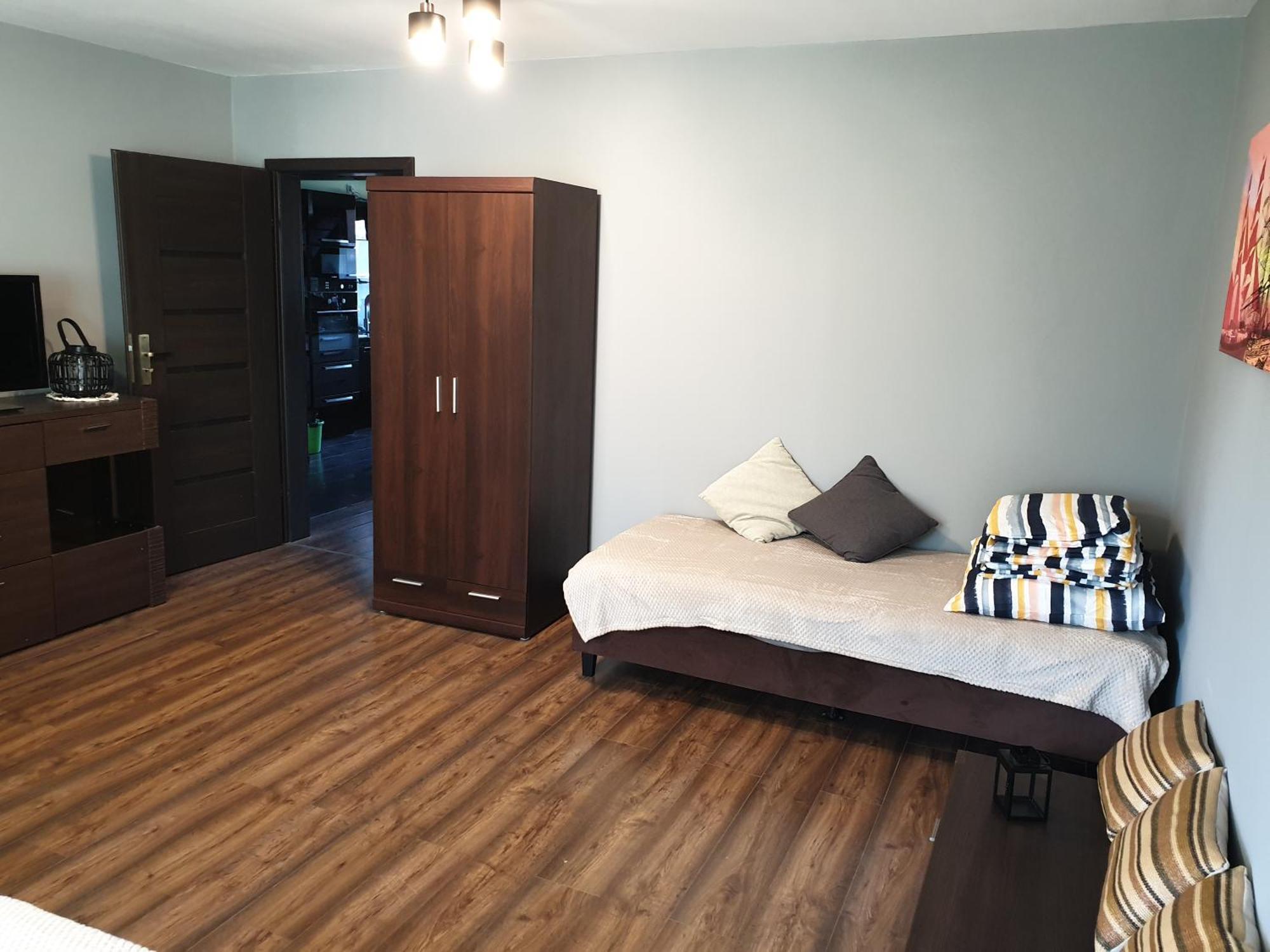 Przestronny Apartament Dla 9 Osob - 4 Sypialnie, Parking Γκλίβιτσε Εξωτερικό φωτογραφία